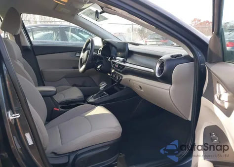 2021 Kia Forte Lxs from USA, damaged, VIN 3KPF24AD5ME381452